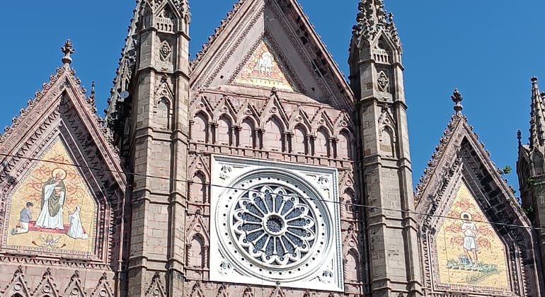 Free Architecture Tour of Guadalajara's Bohemian Quarter